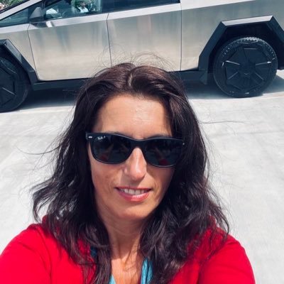 femihitz's profile picture. I’m into Real estate management Waterfront & beach's Je Specialist. first Tesla S plaid owner in FL Tesla shareholder #FSDBeta tester.
