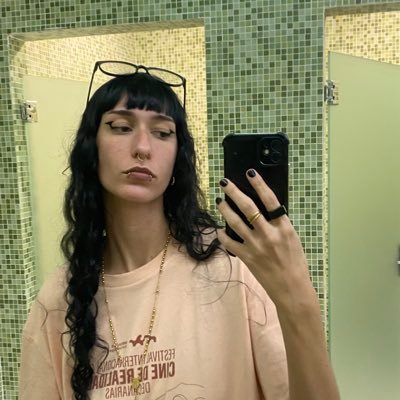 Hunterageer's profile picture. 🃜🃚🃖🃁🂭🂺