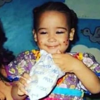 vixhellen67's profile picture. 