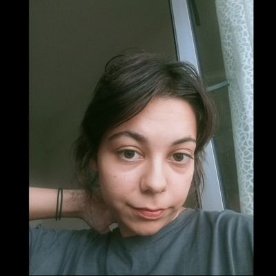 ZelihaGzbyk's profile picture. the hardest truth is realizing nothing will ever be the same