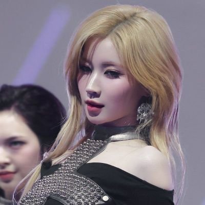 frfyangiiiee's profile picture. JmFyang