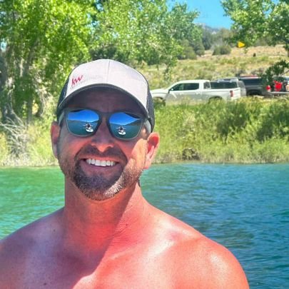 Johnwhen23484's profile picture. 