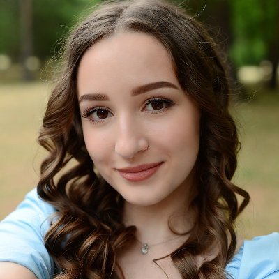 aysima_hatuun's profile picture. biohacker