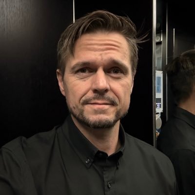 arskuza's profile picture. AI Transformation Architect | 30% faster AI adoption | 45% reduction in manual work | ROI-proven implementations only | Enterprise transformation for Mid Size $