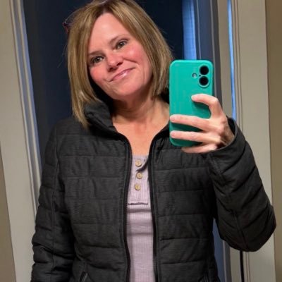 heysteph7's profile picture. 