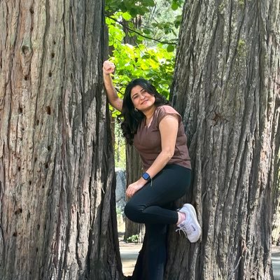 Shahinaz____'s profile picture. مساحة حرة للصياح. She/ her majesty