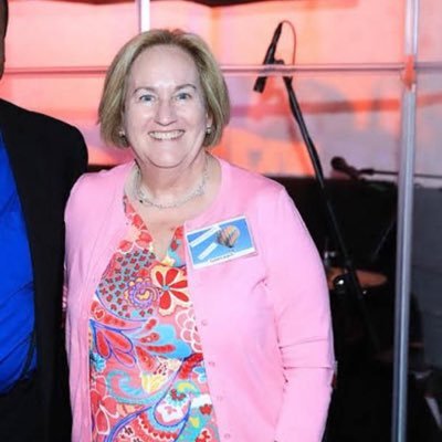 Trish1Stratus's profile picture. I am Julie leach the Michigan powerball winner of $310,500,000 I’m giving out $100,000 to my first 3k followers DM now to claim your winning.