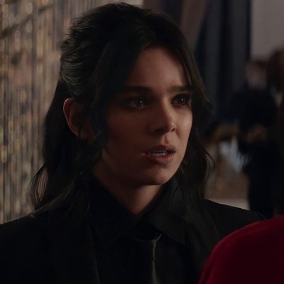 katiekeye's profile picture. #1 yelena glazer || in hawkeye we trust 🏹 || parody/rp acc || LESBIAN || occasionally drawing #bishova || READ SPBYF || married to @Yelena_Belova67 in rp !! 💜