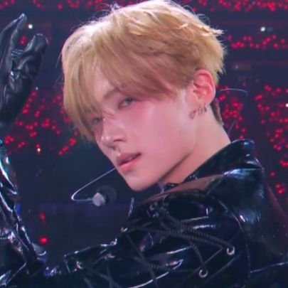 reocouture's profile picture. 19 | bllk & kpop fan ! | nagireo & ald1 biased ❤️ | ald1, enha 💗 l @bachirahhh 💗 | sangwon & ot8 biased | pink sangwon truther