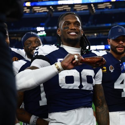 snackdealer69's profile picture. Clemson and Dallas.