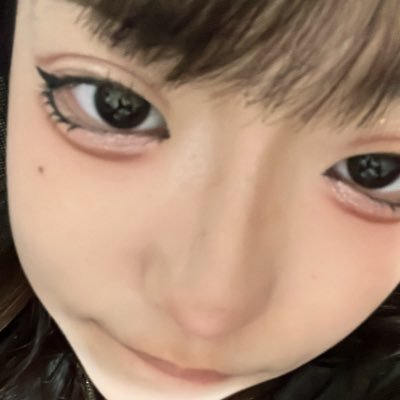 UA_Yua0105's profile picture. Ultra Addict ゆあです💜担当カラー💜💜（紫）です！ DMなどはご遠慮しております🙂‍↕️ ファンの皆様に笑顔と7人の結団力を見せるために毎日練習に励んでいます💜💪どうか私たちの成長を見守っててください🙇‍♀️🙇‍♀️💜💜※親管理です