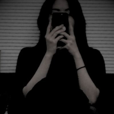 narasiskya's profile picture. Laman Fiksi. Ishvara Primadhira Nayaka. Puan pengelana cahaya, senyumnya membawa kehangatan, seolah harapan terpancar dari matanya.「 HF4AU6018, ASTRO DIV TML 」