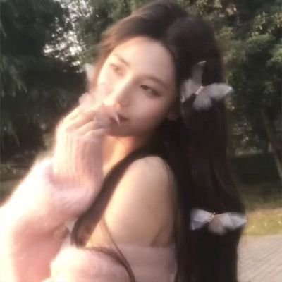 strowbeyries's profile picture. ᅠ
ᅠ
ᅠ
ᅠ
ᅠ