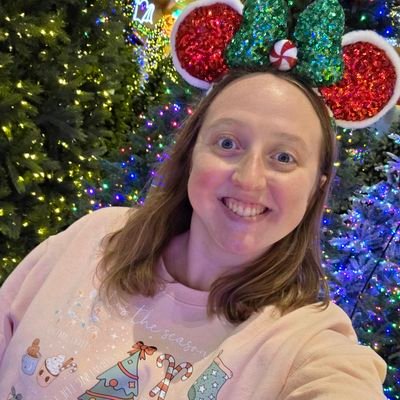 roushracinchick's profile picture. |RN|Hakuna Matata|NASCAR|Buescher|Blaney|Bowman|🏁|country music|🤠🎶|Ford|MSU|Detroit Tigers and Lions|Disney|