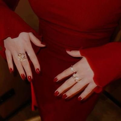 noouur_'s profile picture. 