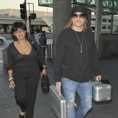 BetaLebeis3's profile picture. Dedicated to supporting Axl Rose's legacy. Music advocate, coordinator, and communication bridge for updates and fan reach-outs. 🎤