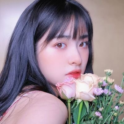 winterflowerzz's profile picture. mancingholic