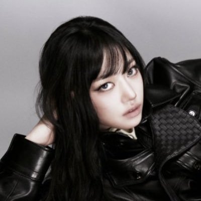 meovvab's profile picture. 