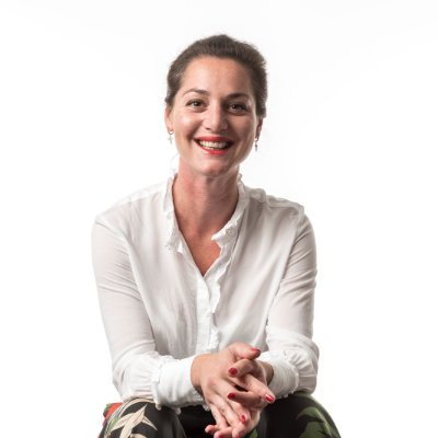 Constanceeno's profile picture. Conseillère en communication @ Tangerine (https://t.co/DZCiMmsfmh)