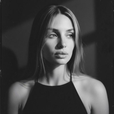 carolinawagner_'s profile picture. 