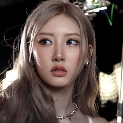 wonbinBv's profile picture. 2004