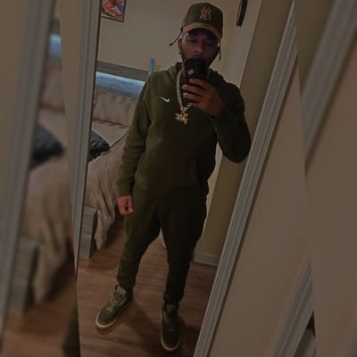 Snoop_Montana31's profile picture. I'm not even the best version of myself yet 💯 26 Reasons 🤲🏾 available on Spotify 🦾