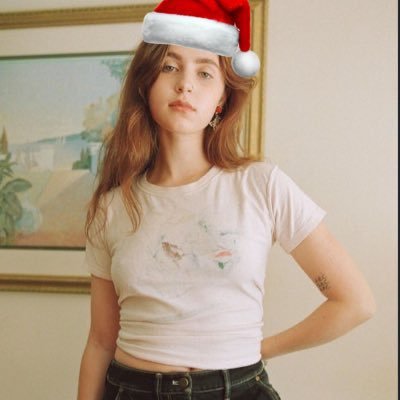 HistoriaGaunt's profile picture. If you‘re here because we‘re arguing I won @MikasaSlytherin