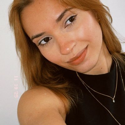 booksdreza's profile picture. falando de livros, luan santana, problemas da vida e estudando jornalismo