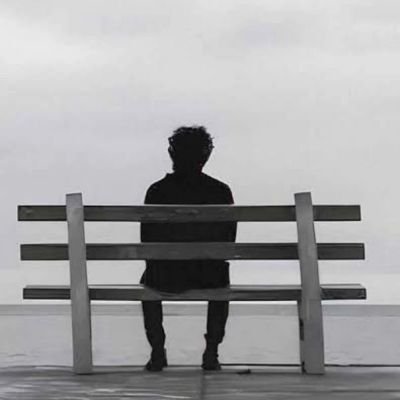 smsdmh's profile picture. من هیچ تر از هیچ پی هیچ دویدم 
جز هیچ در این هیچ دگر هیچ ندیدم