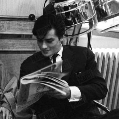 mbalirose93's profile picture. 