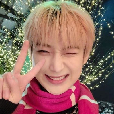 mitsuhoon's profile picture. sunsun. rps.