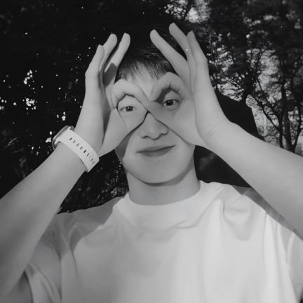 voltbits's profile picture. 