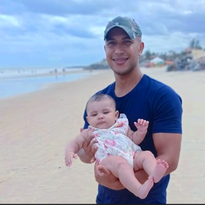 SevenNQueiroz's profile picture. 