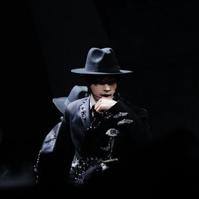 mhinpark1013's profile picture. mainly BTS, ENHYPEN, AHOF 💜💗🧡