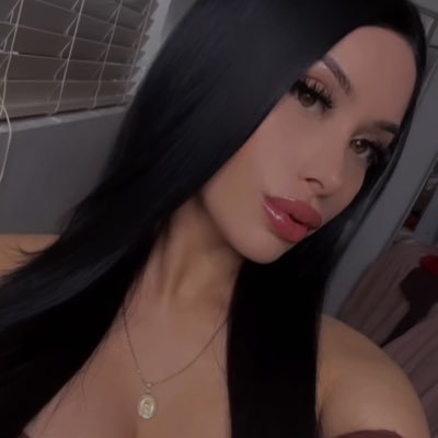 michelllebb___'s profile picture. Snapchat: bmichellemedin // IG:BMICHELLLLEE