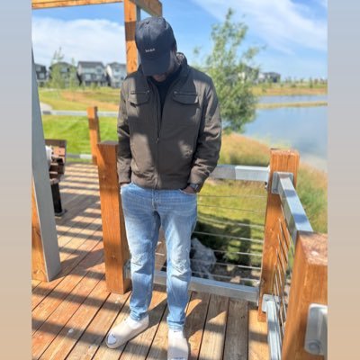 DoneWithThe60s's profile picture. Bon Vivant.