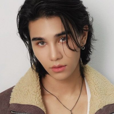 MrRWood's profile picture. 251112 8245, Icarus Ryland Wood ( .. 𖠫 )  ⎯⎯  The grove harboring, presence as sharp as hawk's eye. Marketing staff from 𝐷𝑜𝑔𝑤𝑒𝑒𝑑 and 𝐷𝑒𝑎𝑡𝘩𝑐𝑎𝑝.