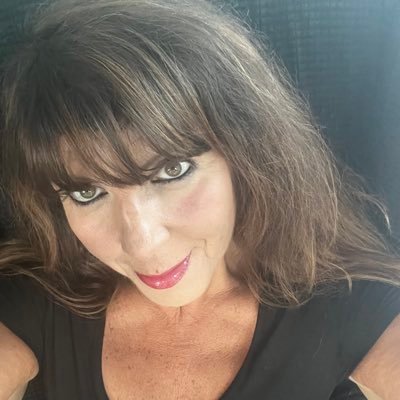 LeeMarie090512's profile picture. 