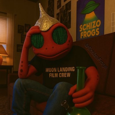 beemzz11x's profile picture. overstimulated artist • vibe coding with bad vibes • thuggin it out therapy • @schizofrogs