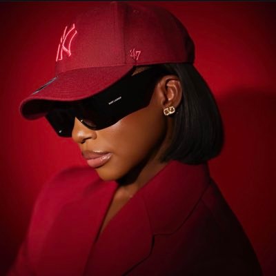 blqckgirlmagic's profile picture. DM for promos…Personal page and daily thread