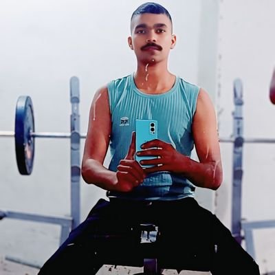 Yaduvanshi008's profile picture. Loading...