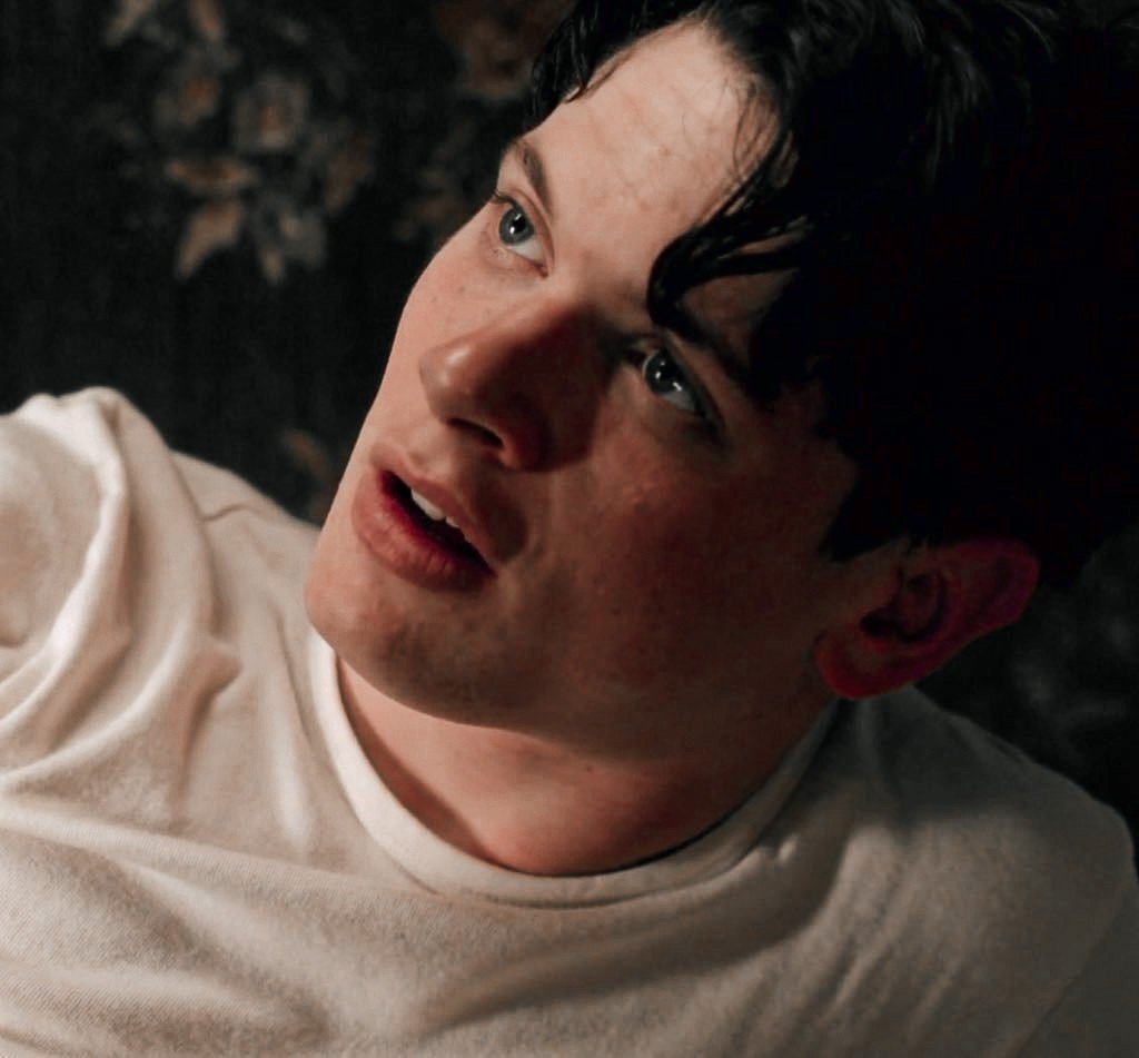 NAN4CRUEL's profile picture. 𝟏𝟗𝟗𝟖’  𝒕𝒂𝒖𝒓𝒖𝒔  ›  𝑒𝑛𝑡𝑗  ㅤㅤ ㅤ⭒rplayer  2D  &  3D
        ㅤ  ㅤ   ㅤ 𝑳ast  time  i  seen  the  sun
                 ㅤㅤ ㅤㅤㅤ ㅤ       i  was  free  and  on  the  run .