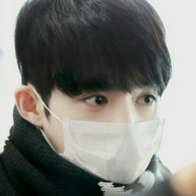 scoupsiesz's profile picture. 죽고 싶었던 나의 but didn't let go of my wrist