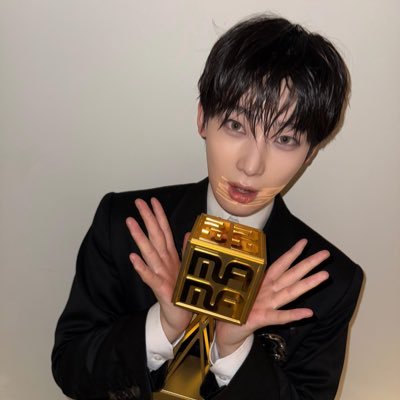 eirlysnoo's profile picture. ✶⋆.˚꒰ა 🦊ྀི ໒꒱ ִֶ.☘︎ ݁𖦹 dottorie ──★˙🎨 ⋆⁺₊✧ .ᐟ