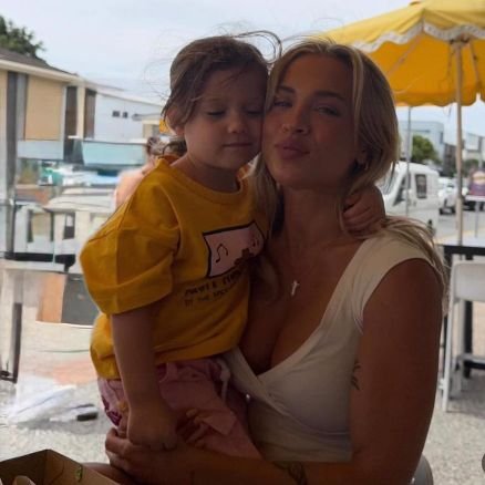 colebennett2416's profile picture. I'm available now and ready to have some fun in all and I offer full service in every professional call me for an unforgettable experience zangi1070372675