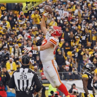 trizzybethename's profile picture. #ChiefsKingdom| ♎️| spread love| 1906 | @142_2TheKingdom @LCPAFootball