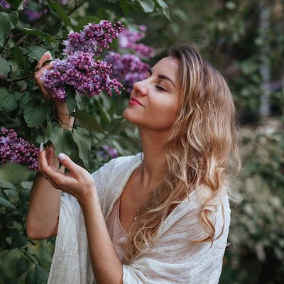 guswomanflorist's profile picture. 