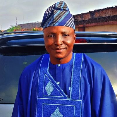 AnewNaija's profile picture. Writer📝|| Public Speaker🎤|| Emcee🎙️|| Editor🖊️Public Affairs/Political Analyst💥