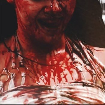 SkyeBledBlue's profile picture. ⠀⠀⠀⠀⠀ ⠀⠀⠀ I feel the salty waves come in ⠀⠀⠀⠀⠀ ⠀⠀⠀⠀⠀ ⠀⠀ I feel them crash against my skin.