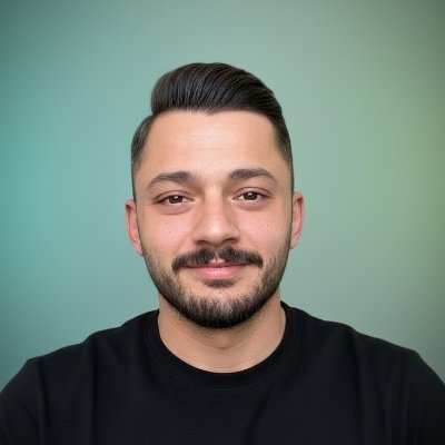 muratcankurucom's profile picture. Σ